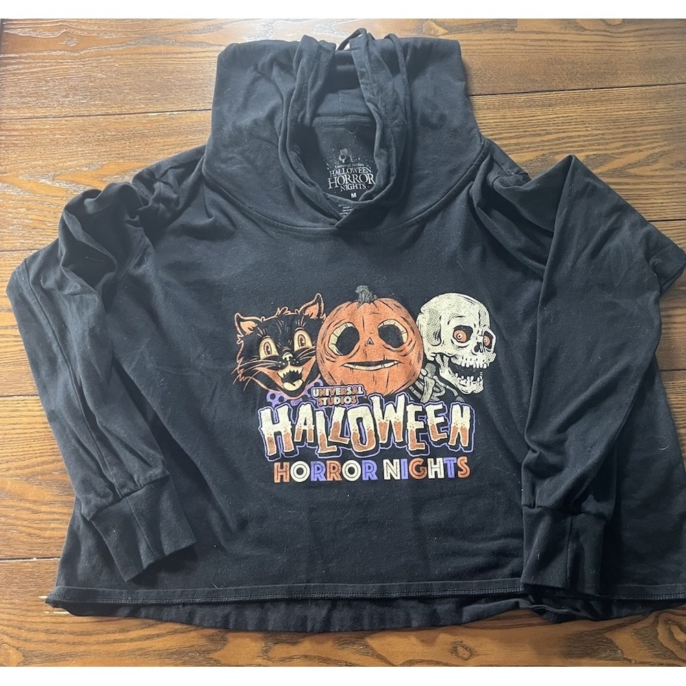 Halloween Horror Nights 2022 Cropped Hoodie Size Medium
